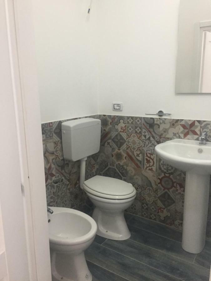 Hotel La Conchiglia Taranto Esterno foto